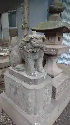 嶺御嶽神社の狛犬
