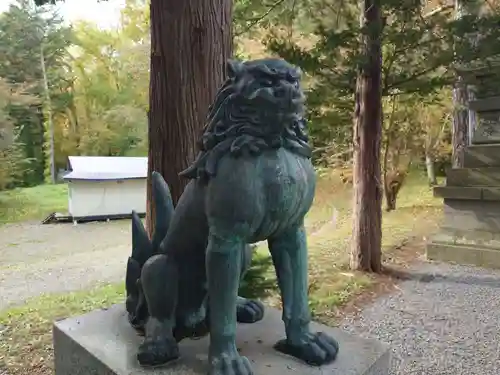 由仁神社(北海道)