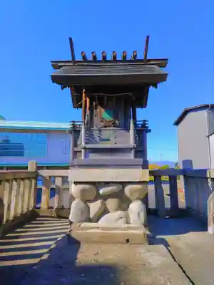 稲荷神社（上中町沖）の本殿・本堂