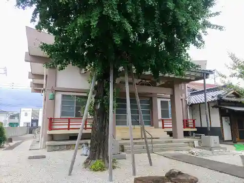敬法寺の本殿・本堂