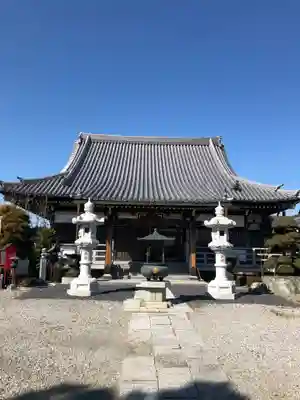 常楽寺の本殿・本堂