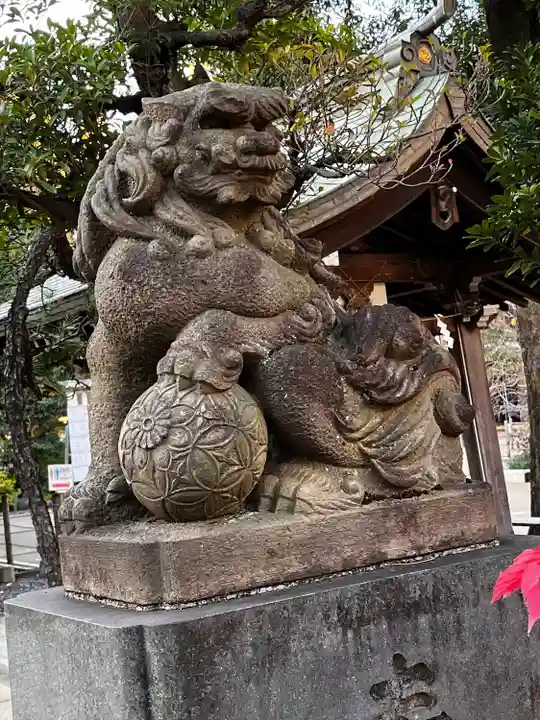 鳩森八幡神社の狛犬