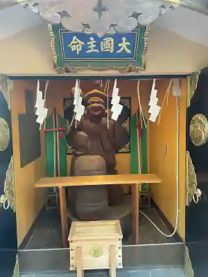 須賀神社の{uncategorized: "未分類", other: "その他", undefined: "問題あり", building: "その他建物", grave: "お墓", sacred_gate: "鳥居", guardian: "狛犬", statue: "像", buddha: "仏像", history: "歴史", nature: "自然", garden: "庭園", animal: "動物", pagoda: "塔", temizu: "手水舎", mountain_gate: "山門・神門", sanctuary: "本殿・本堂", subordinate: "末社・摂社", art: "芸術", scenery: "景色", jizo: "地蔵", ema: "絵馬", goshuin: "御朱印", omikuji: "おみくじ", items: "授与品その他", amulet: "お守り", goshuincho: "御朱印帳", eats: "食事", festival: "お祭り", votive_dance: "神楽", shichigosan: "七五三参", wedding: "結婚式", experience: "体験その他", initially: "初詣", around: "周辺", anti_infection: "感染症対策"}