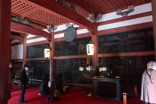 長弓寺の本殿・本堂