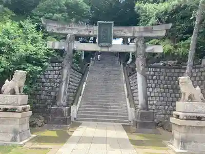 品川神社の鳥居
