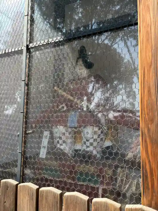 松尾大社の{uncategorized: "未分類", other: "その他", undefined: "問題あり", building: "その他建物", grave: "お墓", sacred_gate: "鳥居", guardian: "狛犬", statue: "像", buddha: "仏像", history: "歴史", nature: "自然", garden: "庭園", animal: "動物", pagoda: "塔", temizu: "手水舎", mountain_gate: "山門・神門", sanctuary: "本殿・本堂", subordinate: "末社・摂社", art: "芸術", scenery: "景色", jizo: "地蔵", ema: "絵馬", goshuin: "御朱印", omikuji: "おみくじ", items: "授与品その他", amulet: "お守り", goshuincho: "御朱印帳", eats: "食事", festival: "お祭り", votive_dance: "神楽", shichigosan: "七五三参", wedding: "結婚式", experience: "体験その他", initially: "初詣", around: "周辺", anti_infection: "感染症対策"}