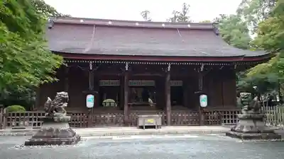 多田神社の本殿・本堂
