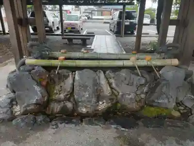 田縣神社の手水舎