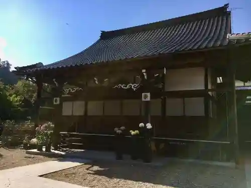 本覚寺の本殿・本堂