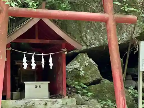 母の白滝神社(山梨県)