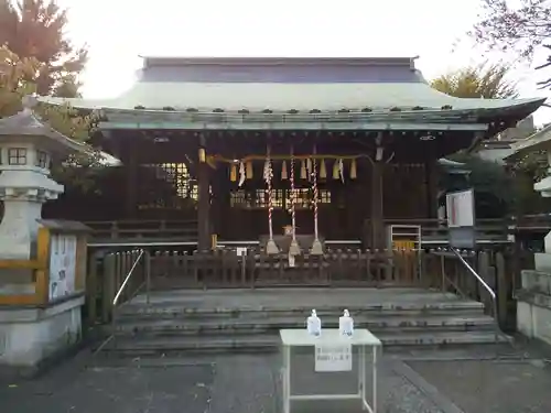 新宿下落合氷川神社の本殿・本堂