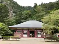 鳳来寺の本殿・本堂