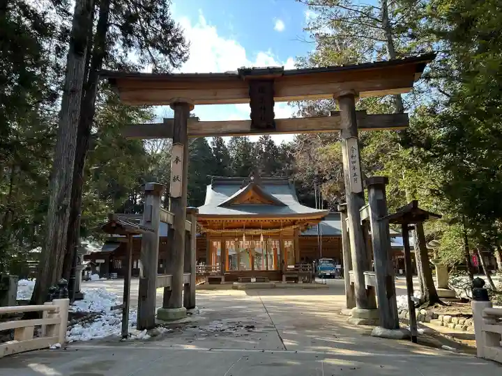 穂高神社本宮(長野県)