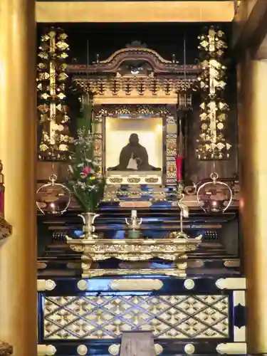 東本願寺の仏像