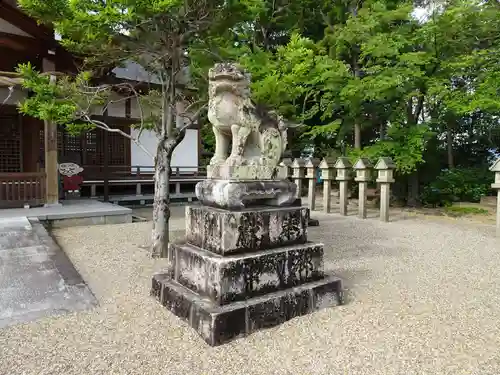 多坐弥志理都比古神社の狛犬