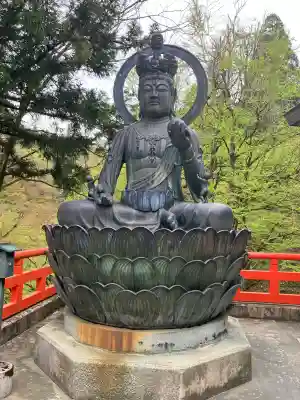 日石寺の{uncategorized: "未分類", other: "その他", undefined: "問題あり", building: "その他建物", grave: "お墓", sacred_gate: "鳥居", guardian: "狛犬", statue: "像", buddha: "仏像", history: "歴史", nature: "自然", garden: "庭園", animal: "動物", pagoda: "塔", temizu: "手水舎", mountain_gate: "山門・神門", sanctuary: "本殿・本堂", subordinate: "末社・摂社", art: "芸術", scenery: "景色", jizo: "地蔵", ema: "絵馬", goshuin: "御朱印", omikuji: "おみくじ", items: "授与品その他", amulet: "お守り", goshuincho: "御朱印帳", eats: "食事", festival: "お祭り", votive_dance: "神楽", shichigosan: "七五三参", wedding: "結婚式", experience: "体験その他", initially: "初詣", around: "周辺", anti_infection: "感染症対策"}