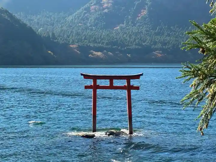 九頭龍神社本宮(神奈川県)