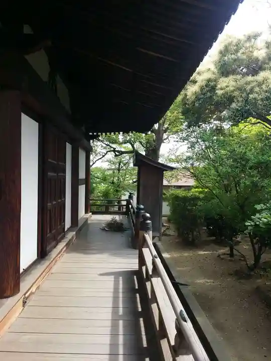 道明寺の庭園