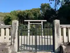 冷泉天皇陵の鳥居