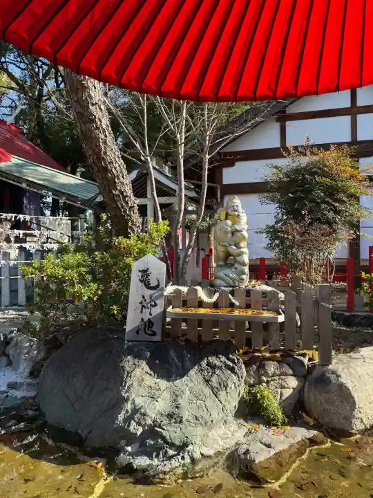 別小江神社の{uncategorized: "未分類", other: "その他", undefined: "問題あり", building: "その他建物", grave: "お墓", sacred_gate: "鳥居", guardian: "狛犬", statue: "像", buddha: "仏像", history: "歴史", nature: "自然", garden: "庭園", animal: "動物", pagoda: "塔", temizu: "手水舎", mountain_gate: "山門・神門", sanctuary: "本殿・本堂", subordinate: "末社・摂社", art: "芸術", scenery: "景色", jizo: "地蔵", ema: "絵馬", goshuin: "御朱印", omikuji: "おみくじ", items: "授与品その他", amulet: "お守り", goshuincho: "御朱印帳", eats: "食事", festival: "お祭り", votive_dance: "神楽", shichigosan: "七五三参", wedding: "結婚式", experience: "体験その他", initially: "初詣", around: "周辺", anti_infection: "感染症対策"}