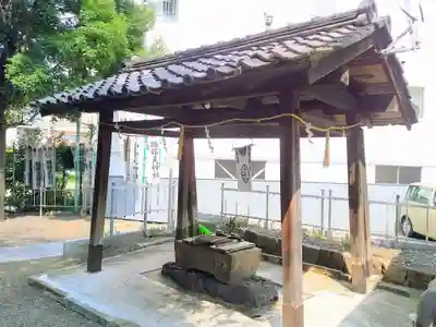 物部神社の手水舎