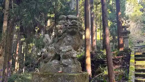 三輪神社阿弥陀堂(滋賀県)
