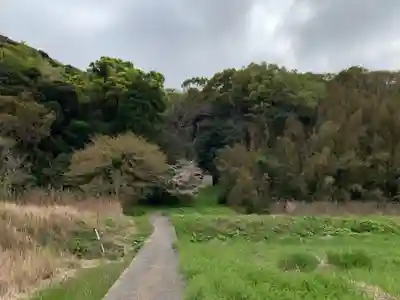 八幡神社の周辺