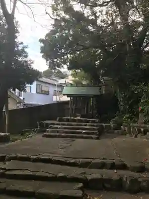 八王子社の末社・摂社