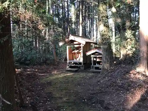 犬成神社の末社