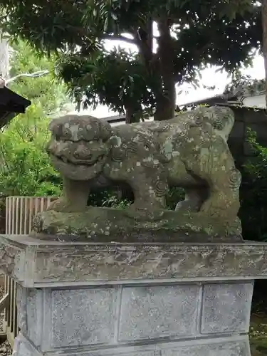 銚港神社の狛犬