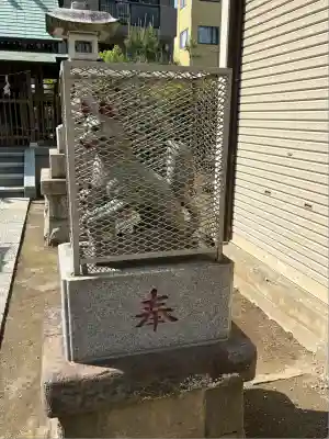 中葛西稲荷神社の狛犬