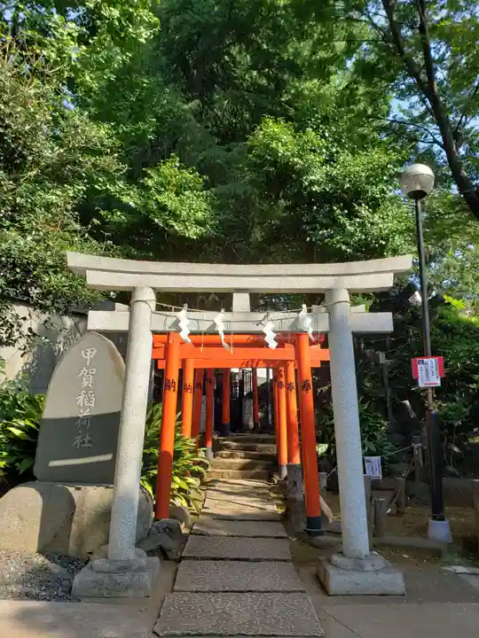鳩森八幡神社の鳥居