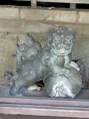 千住本氷川神社の狛犬