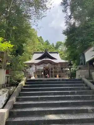 金剱宮の本殿・本堂