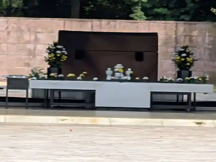 千鳥ヶ淵戦没者墓苑(東京都)