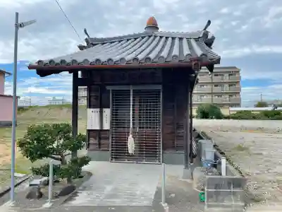 甕釜冠地蔵堂(三重県)