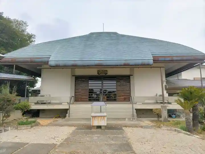 観音寺の本殿・本堂
