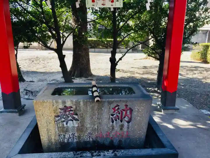 元郷氷川神社の手水舎