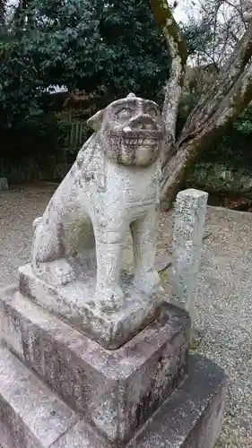 中山神社の狛犬