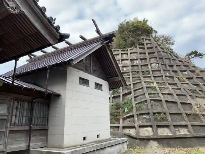 神明神社の本殿・本堂