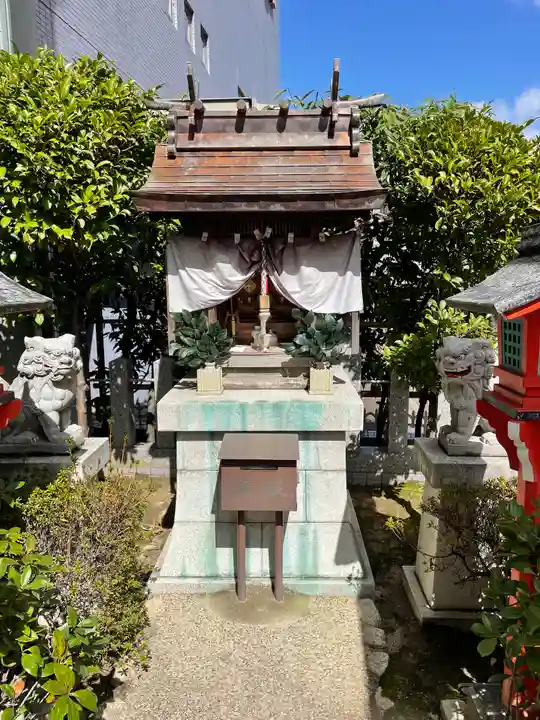 石宮稲荷大明神・松永龍王大神の末社・摂社