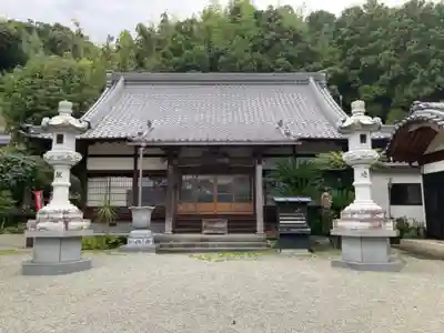 東昌寺の本殿・本堂