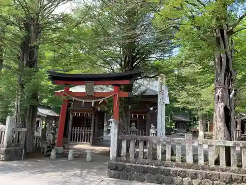 淺間神社（忍野八海）の鳥居