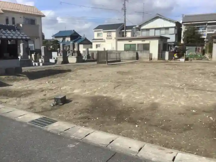 観音寺廃寺、現地蔵堂のその他建物