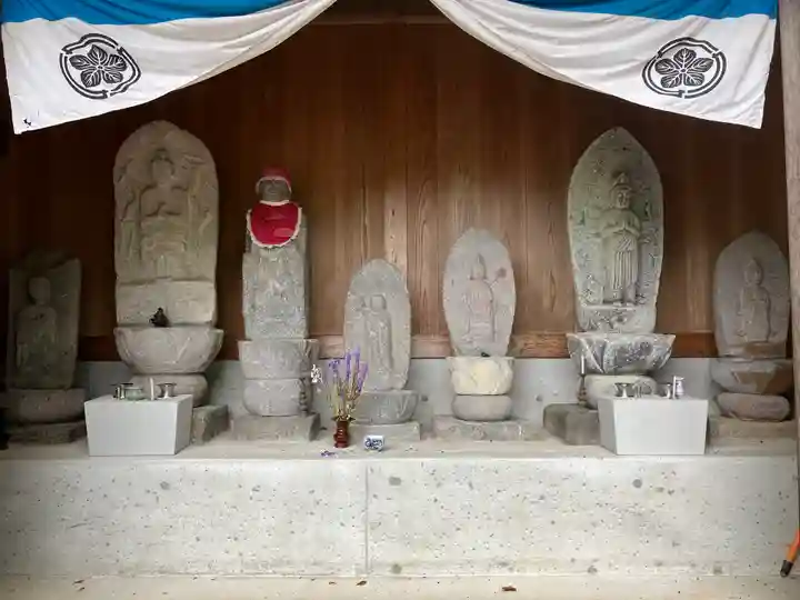 小萱薬師堂(岐阜県)