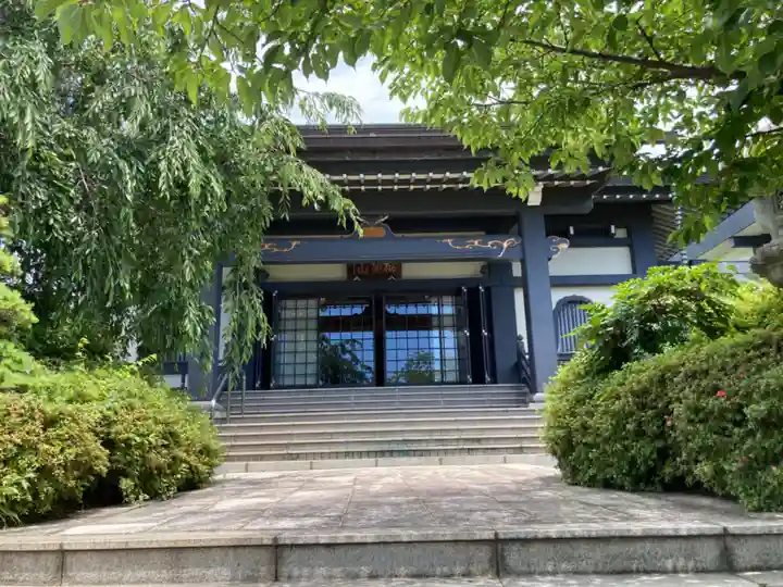 高長寺の本殿・本堂