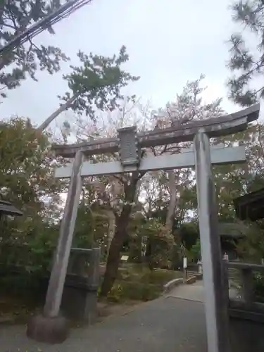 寒川神社の鳥居