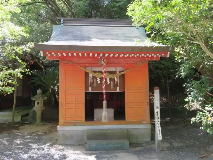 桜ヶ池池宮神社の末社・摂社