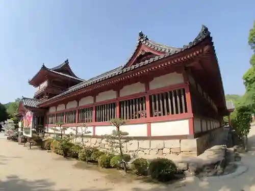 伊佐爾波神社の本殿