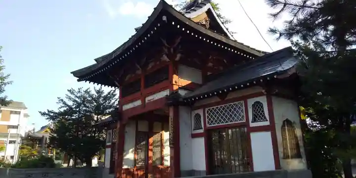 眞久寺の山門・神門